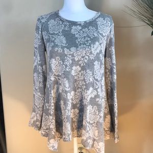 Flowy long sleeve top